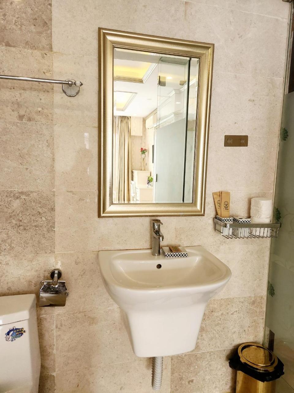 F F House Homestay Ho Chi Minh Zewnętrze zdjęcie